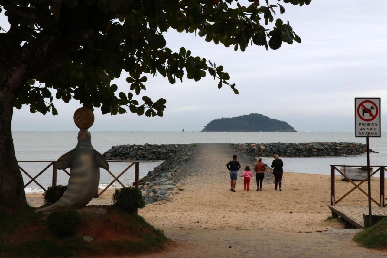 Curta Praia Do Quilombo - Lunata Penha  Dış mekan fotoğraf