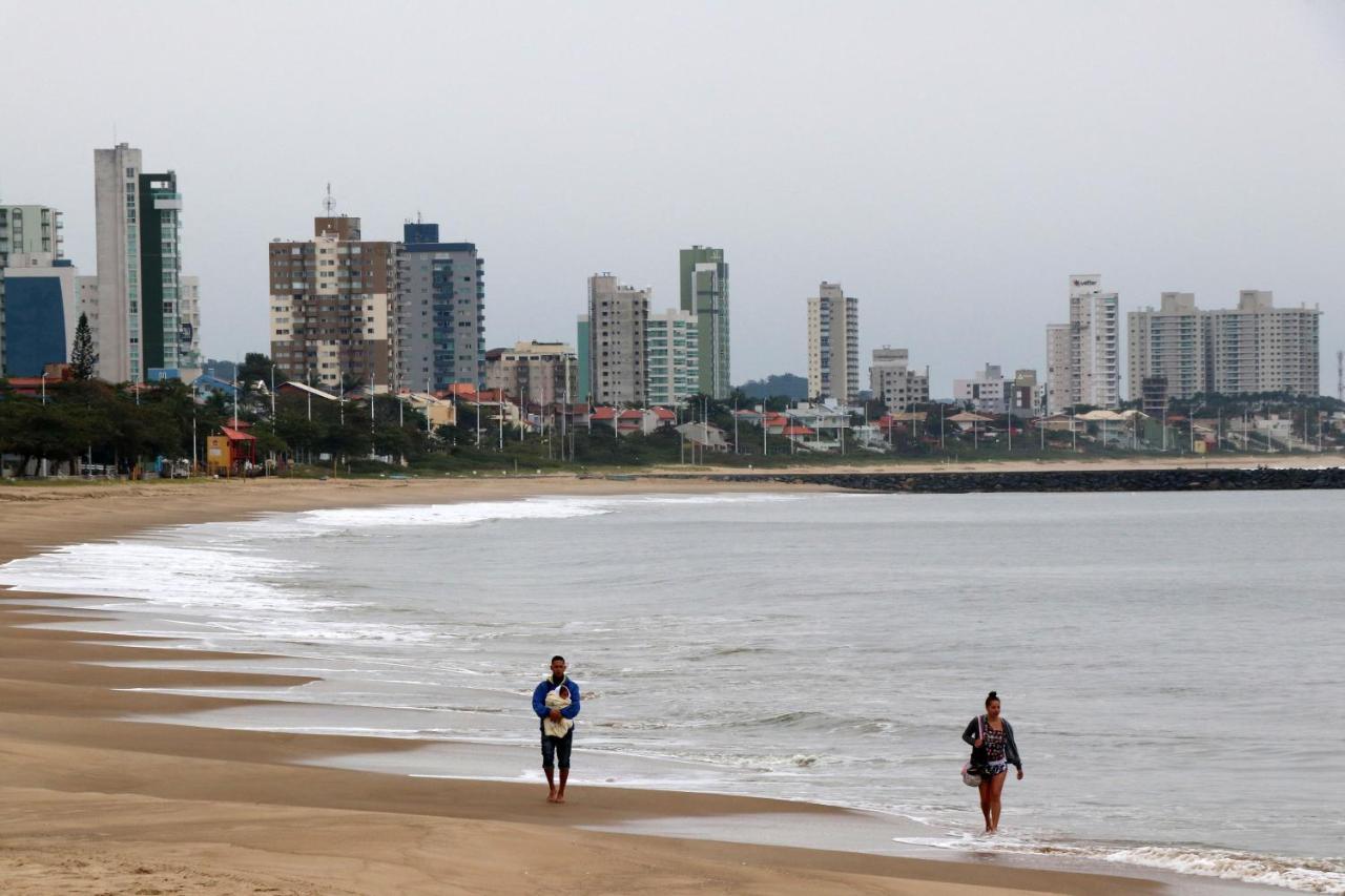 Curta Praia Do Quilombo - Lunata Penha  Dış mekan fotoğraf